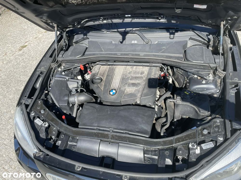 BMW X1 sDrive18d xLine - 16