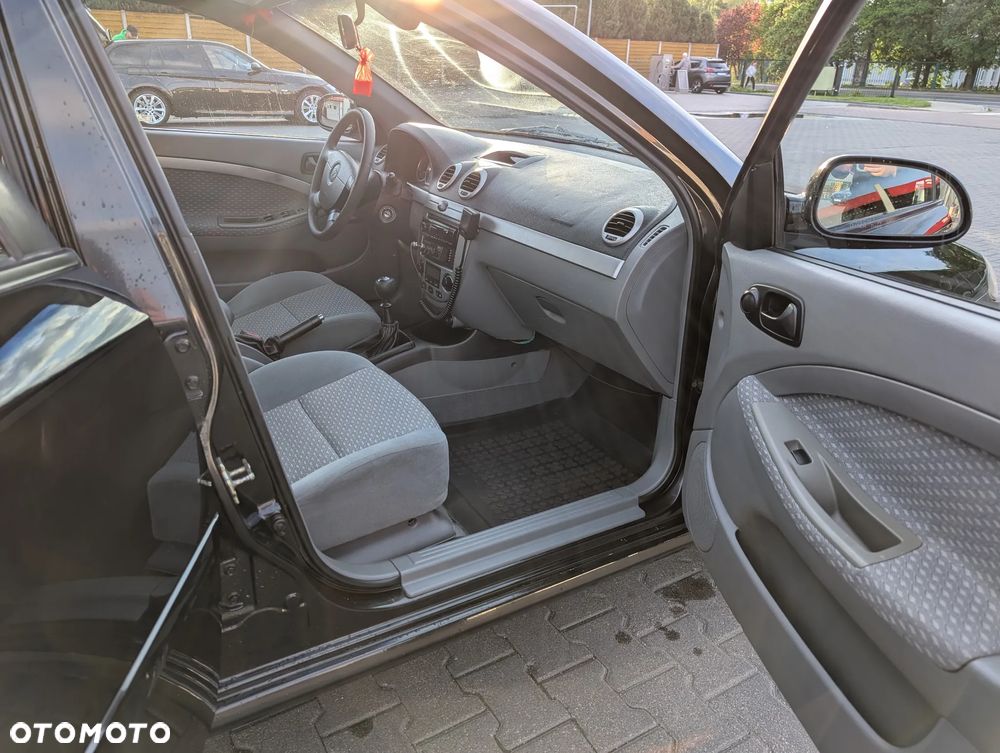 Daewoo Lacetti - 4