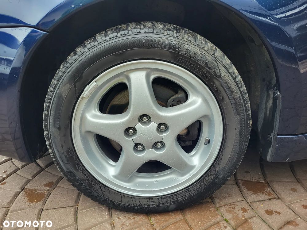 Subaru Legacy - 19