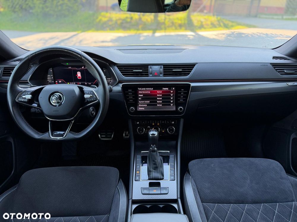Skoda Superb 2.0 TDI 4x4 DSG Sportline - 20