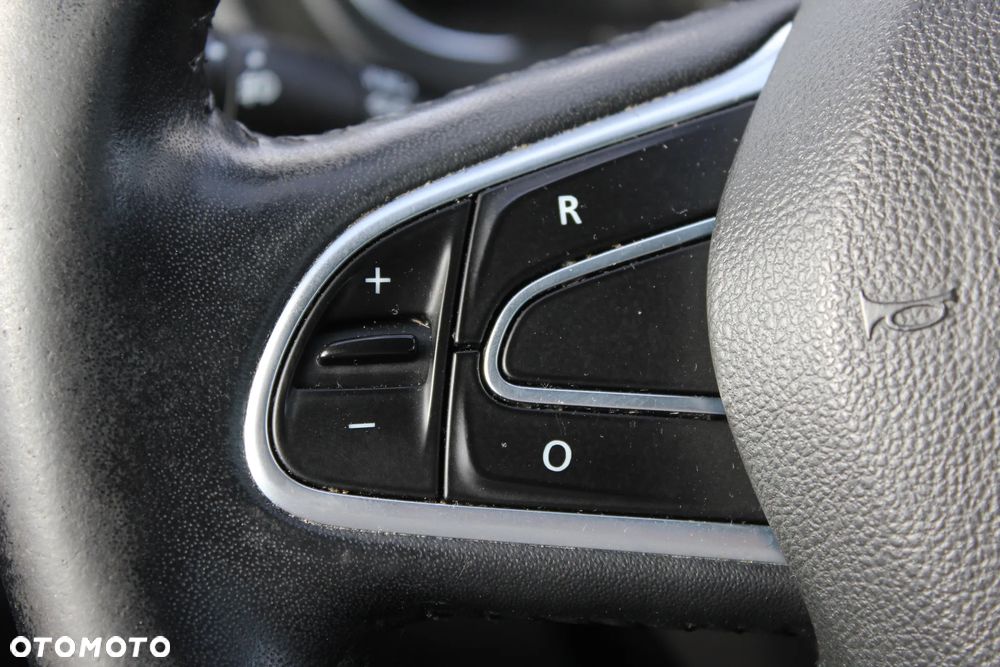 Renault Scenic BLUE dCi 120 LIMITED - 16