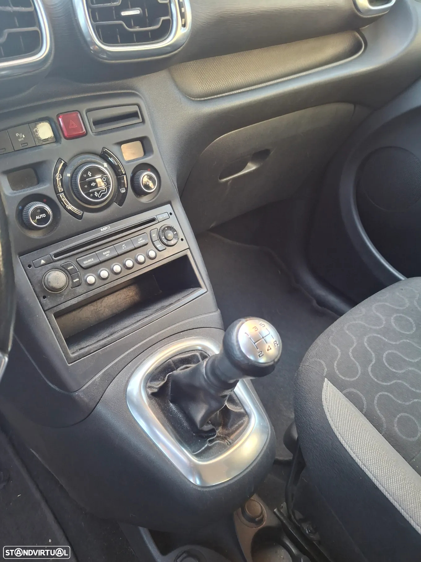 Citroën C3 Picasso 1.4 VTi - 9