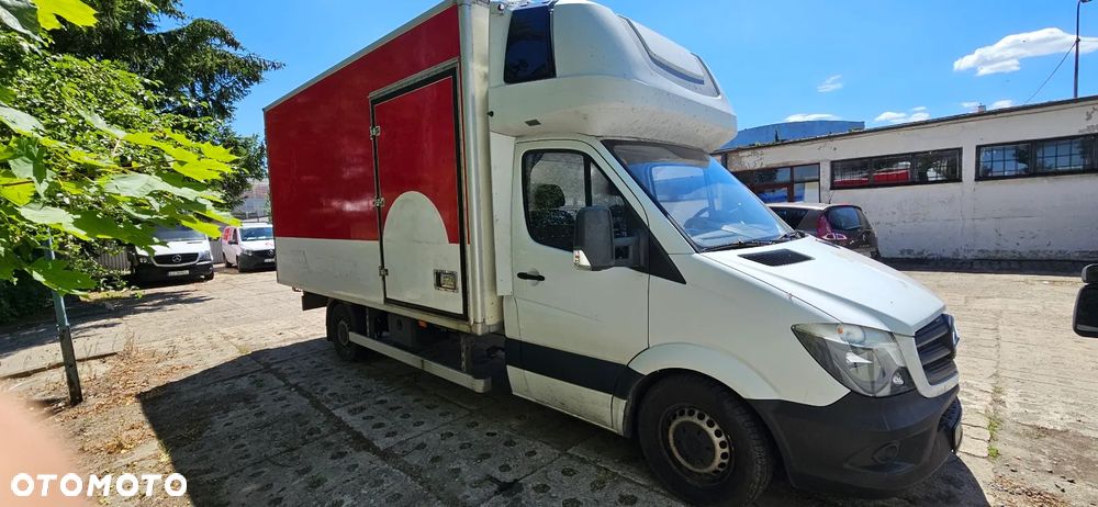 Mercedes-Benz SPRINTER - 2
