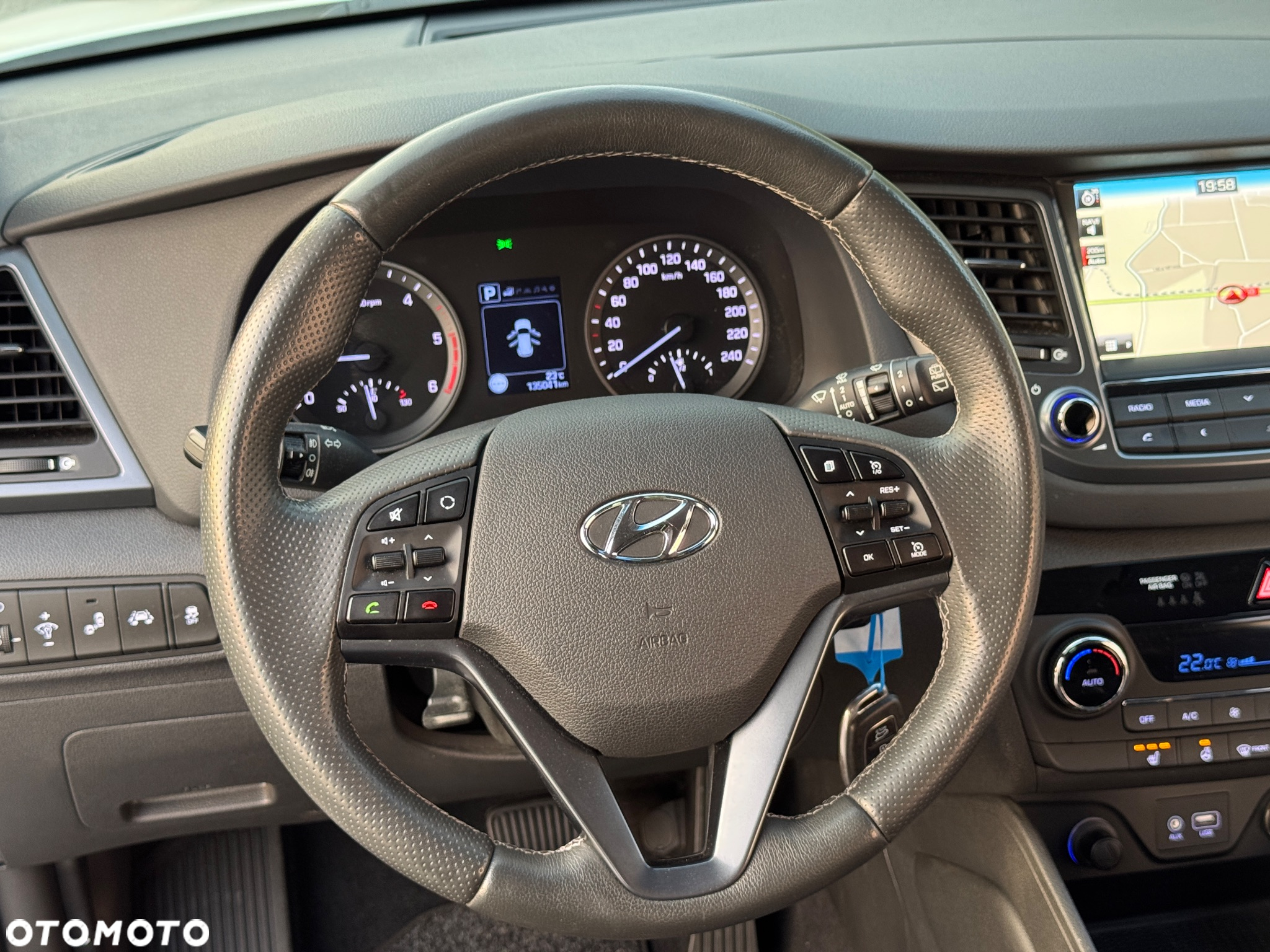 Hyundai Tucson 1.7 CRDI BlueDrive GO Plus 2WD DCT - 31