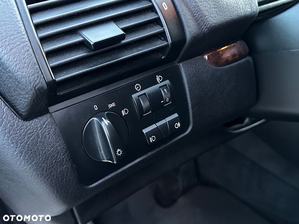 BMW X5 3.0 i - 14