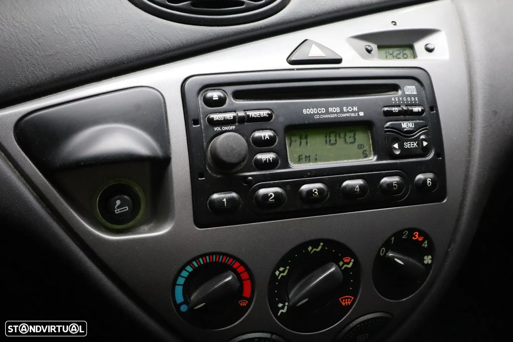 Ford Focus - 13