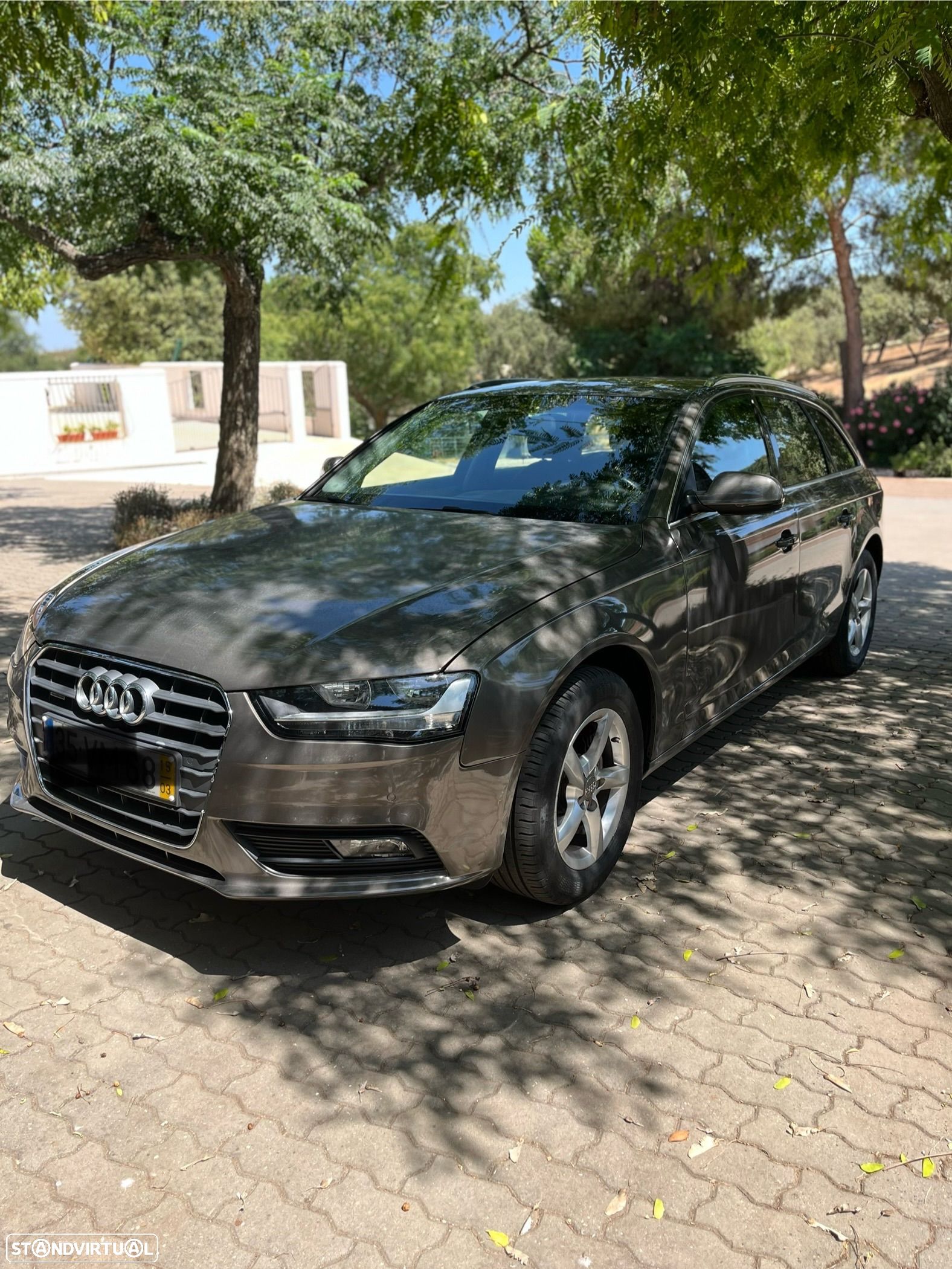 Audi A4 Avant 2.0 TDI quattro - 1