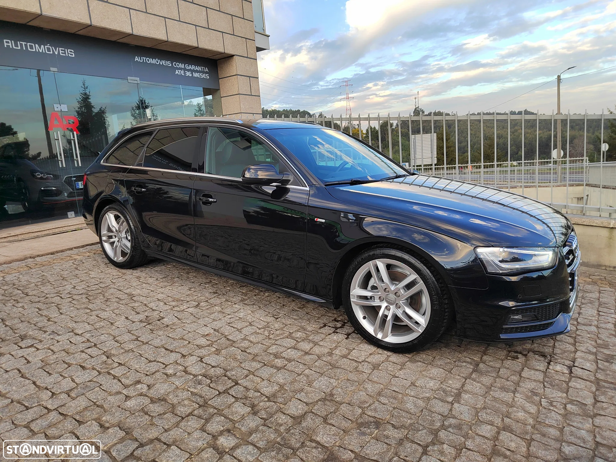 Audi A4 Avant 2.0 TDI S-line - 3