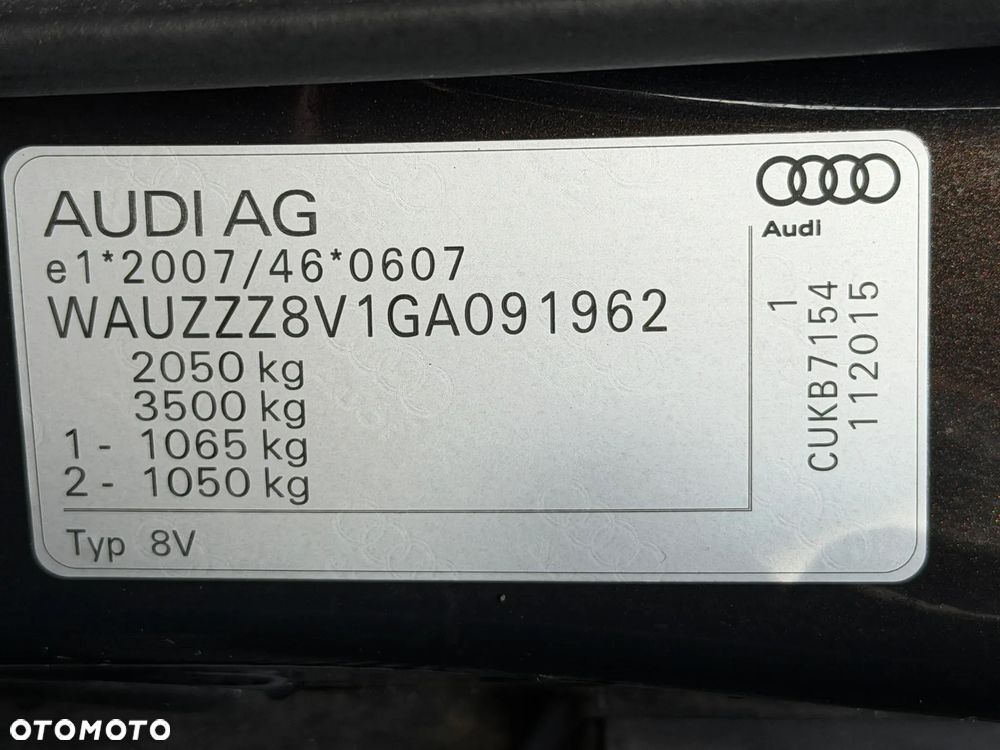 Audi A3 Sportback 1.4 TFSI e-tron S line Sportpaket - 39