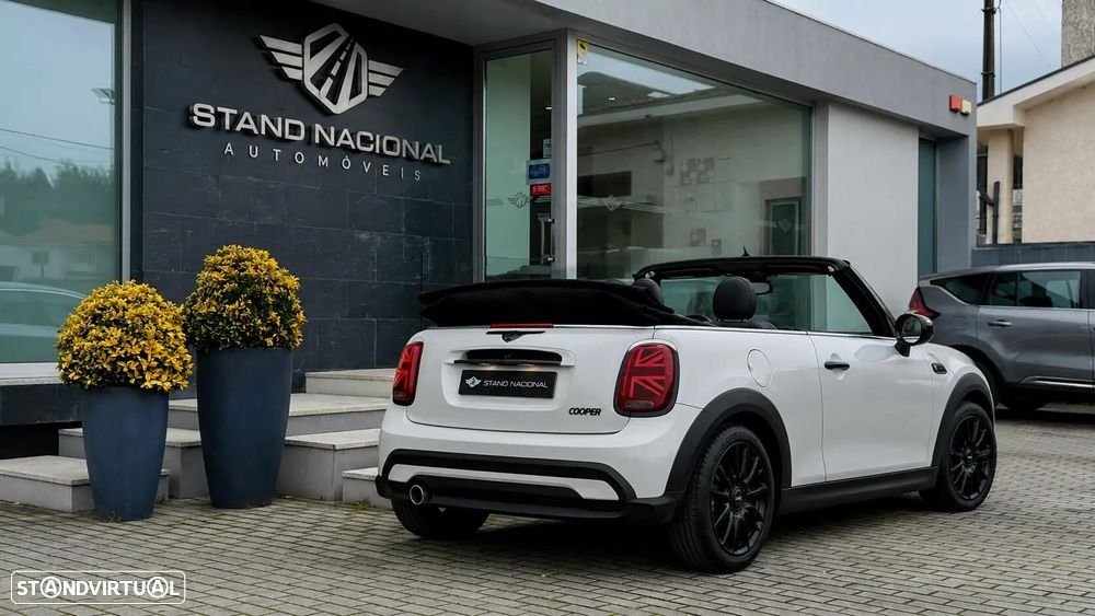 MINI Cabrio Cooper Auto - 4