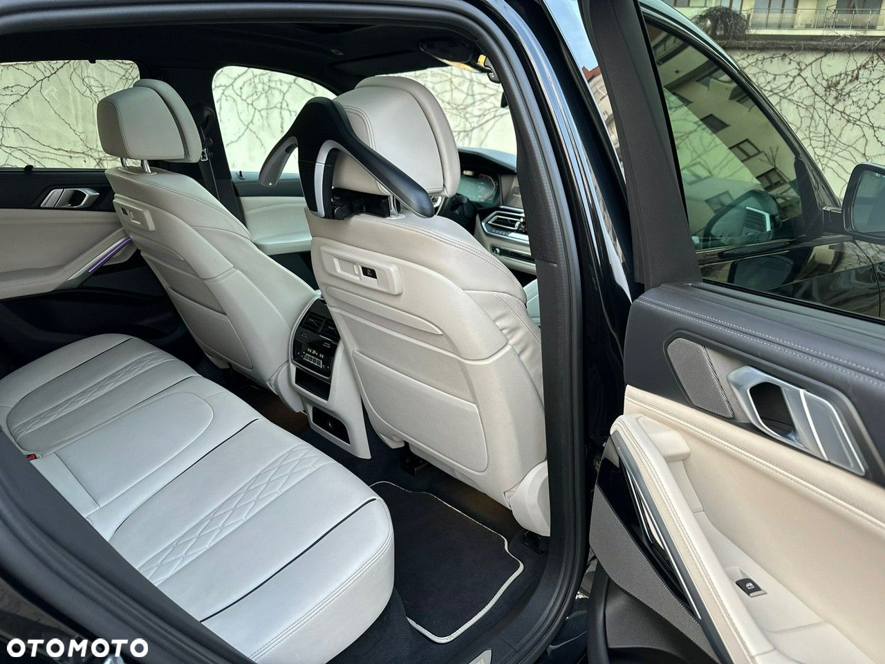 BMW X6 - 11