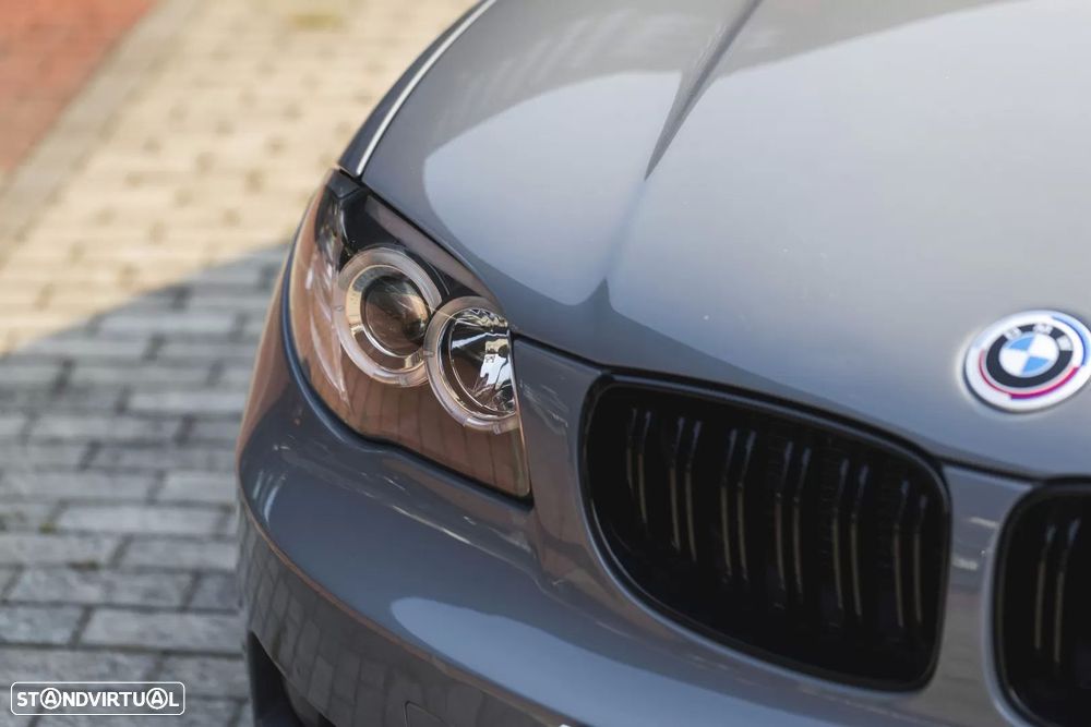 BMW 118 d Pack M - 11
