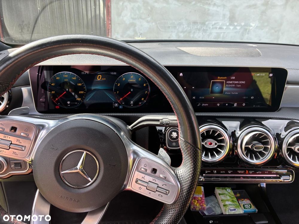 Mercedes-Benz CLA 250 4-Matic AMG Line 7G-DCT - 11