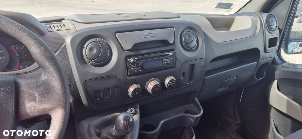 Renault Master - 10