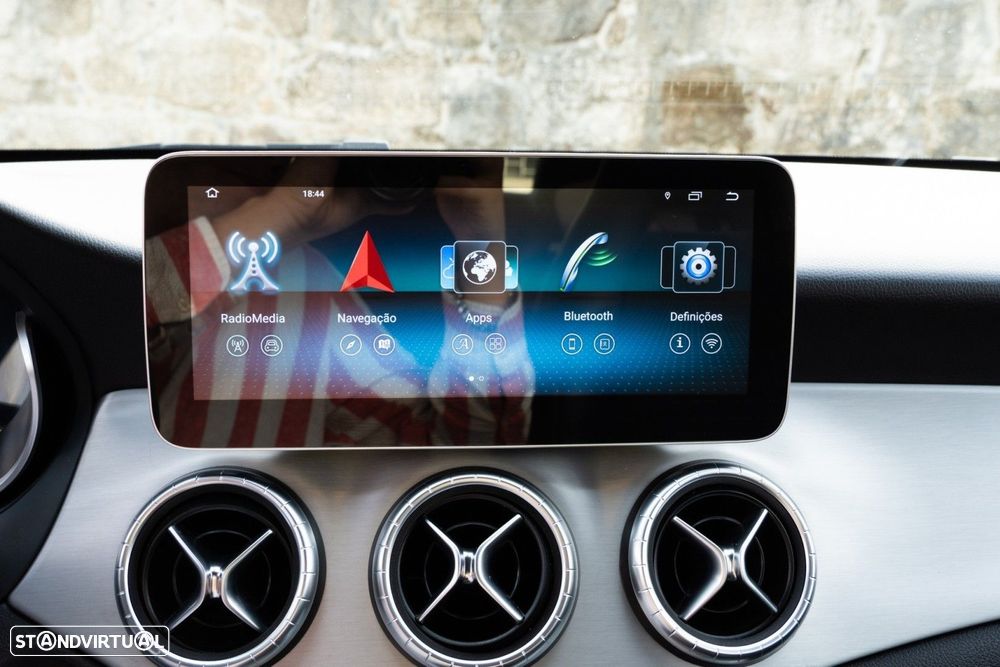 Mercedes-Benz CLA 180 d AMG Line - 32