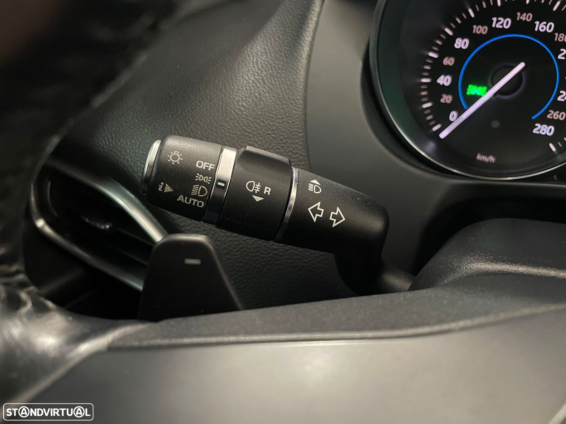 Jaguar XE 2.0 D R-Sport Aut. - 38