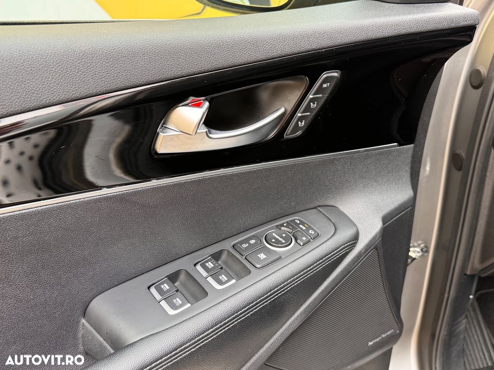 Kia Sorento 2.2 CRDi AWD Aut. Platinum Edition - 9