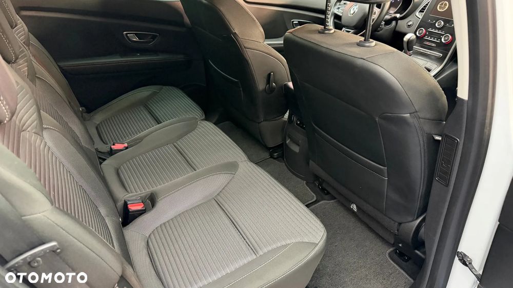 Renault Scenic - 22
