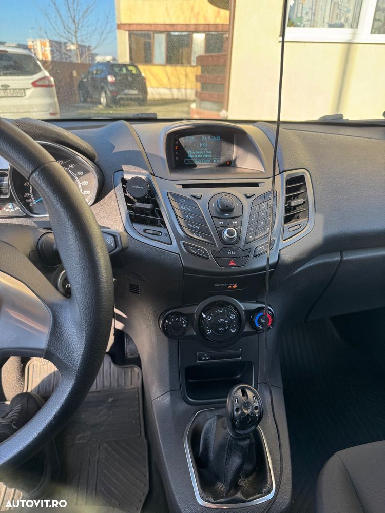 Ford Fiesta 1.6 TDCI Start-Stop ECOnetic Trend - 10