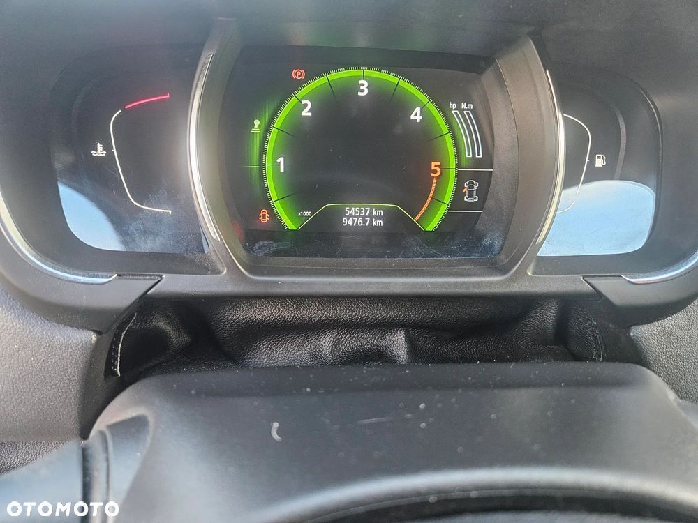 Renault Grand Scenic - 17