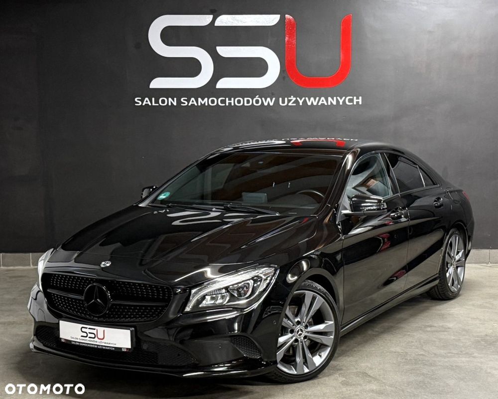 Mercedes-Benz CLA 200 7G-DCT Urban - 3