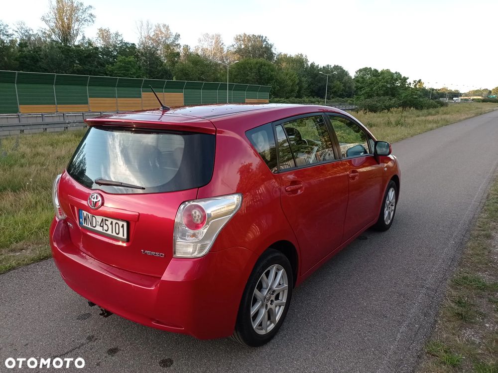 Toyota Verso 2.0 D-4D Premium - 15