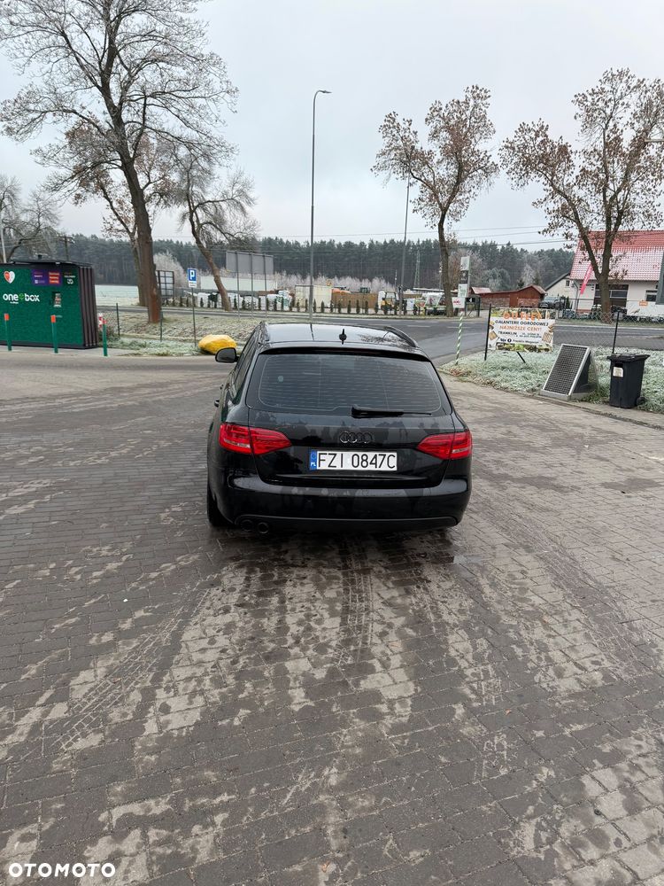 Audi A4 Avant 2.0 TDI DPF multitronic Ambiente - 9