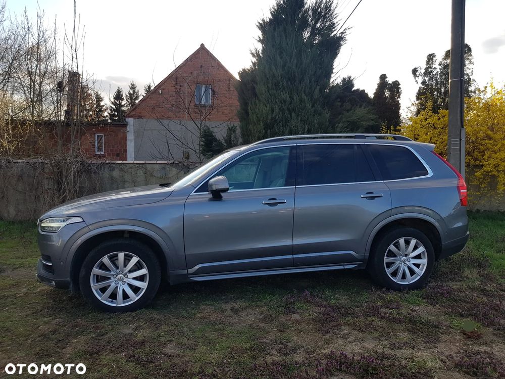 Volvo XC 90 D5 AWD Geartronic Momentum - 18