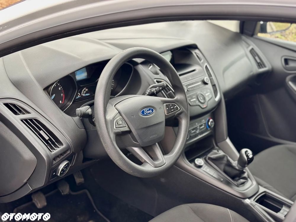 Ford Focus 1.0 EcoBoost Edition - 17