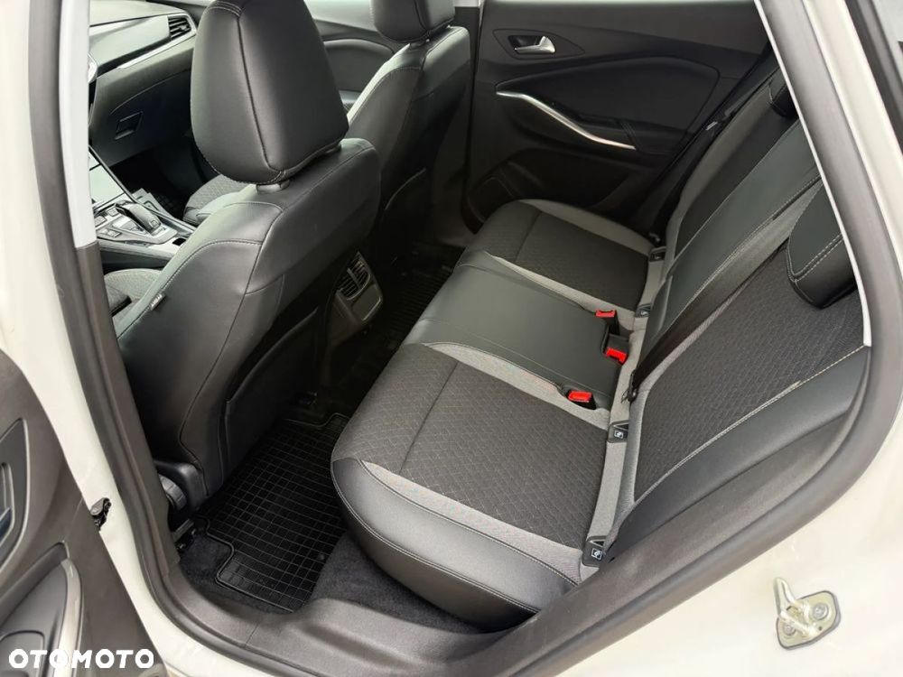 Opel Grandland X 1.5 D Start/Stop Automatik Design Line - 33