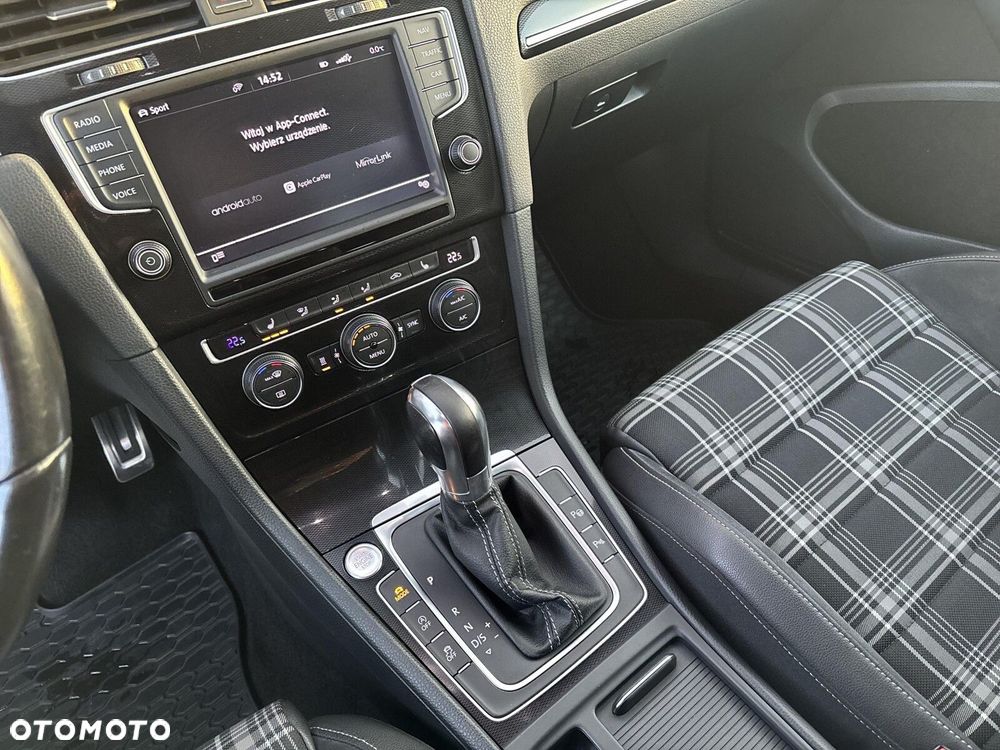 Volkswagen Golf 2.0 TDI BMT GTD DSG - 16