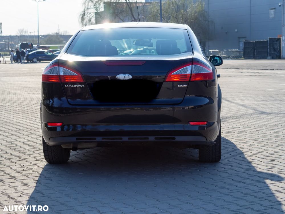 Ford Mondeo 1.8 TDCi Ambiente - 5