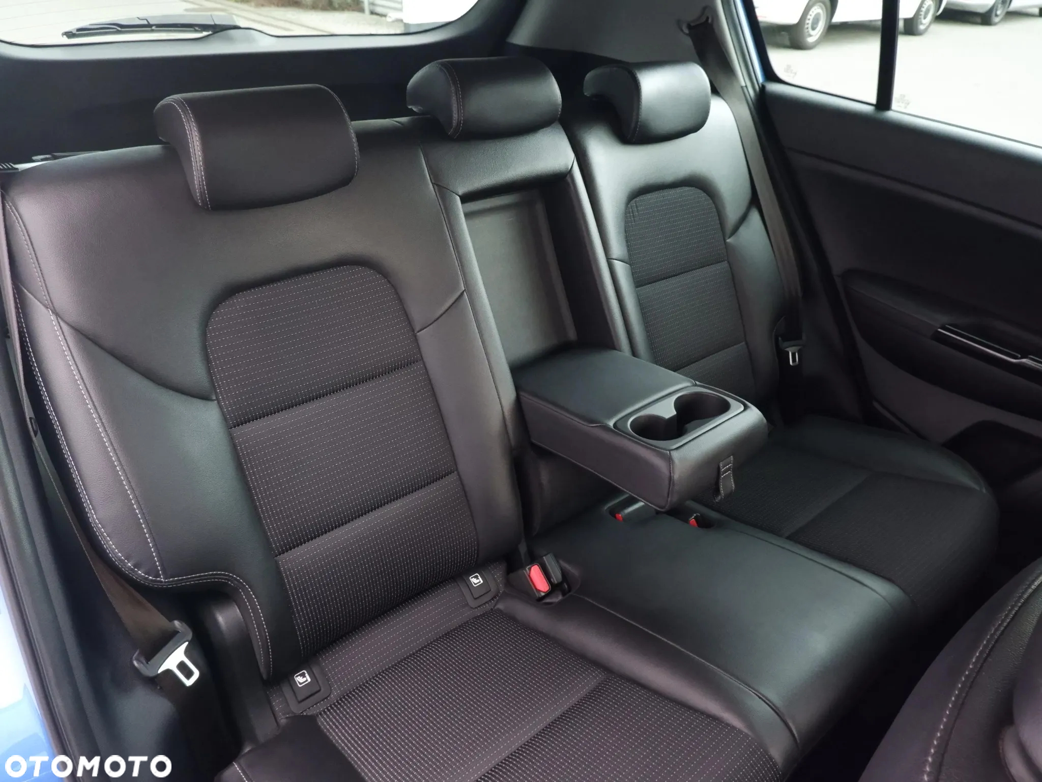 Kia Sportage 1.6 T-GDI Black Edition 4WD DCT - 16