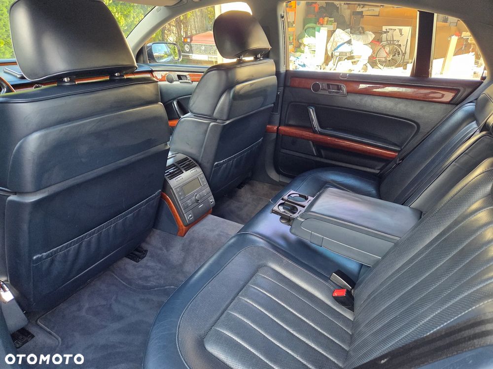 Volkswagen Phaeton 4.2 V8 4 Mot (5os) - 11