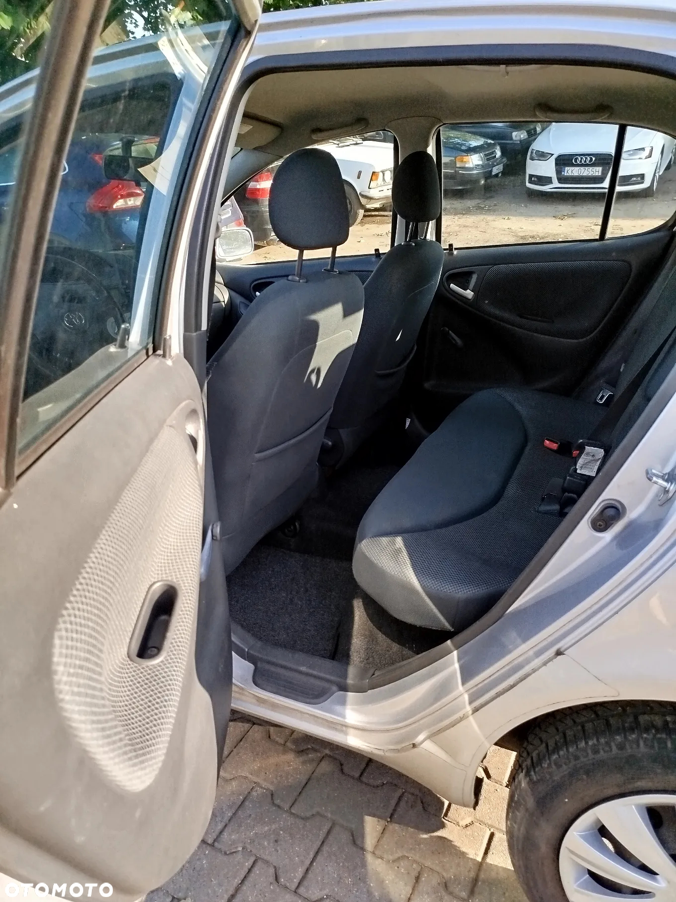 Toyota Yaris 1.3 Sol - 6