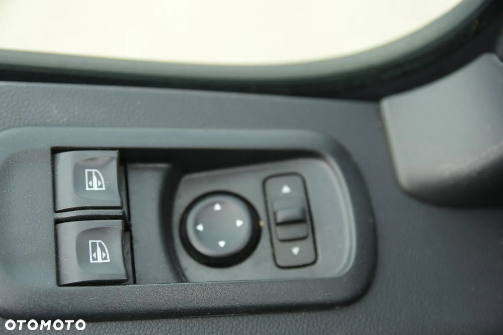 Renault MASTER 2.3 dCi 163KM *Double Cab* PLANDEKA * 8 Palet * Salon PL * - 28