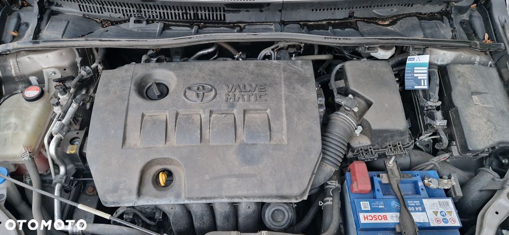 Toyota Avensis 1.8 Prestige MS - 40