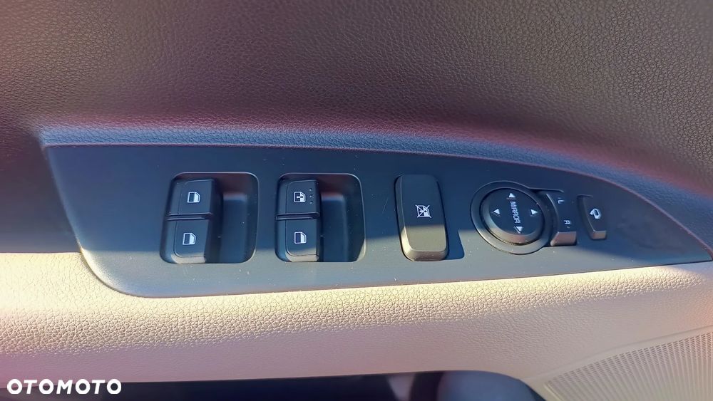 Kia Stonic 2017 photo 5
