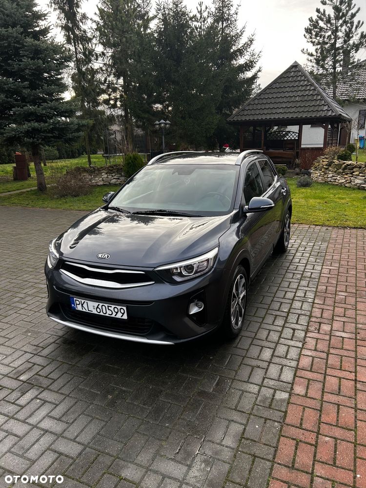 Kia Stonic 1.6 CRDi SCR L - 1