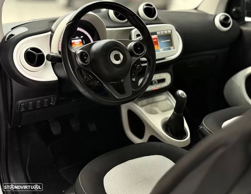 Smart ForTwo Coupé passion - 18