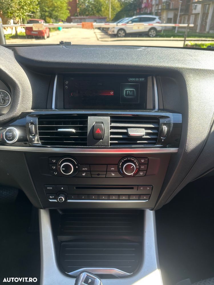BMW X3 xDrive20d AT xLine - 9