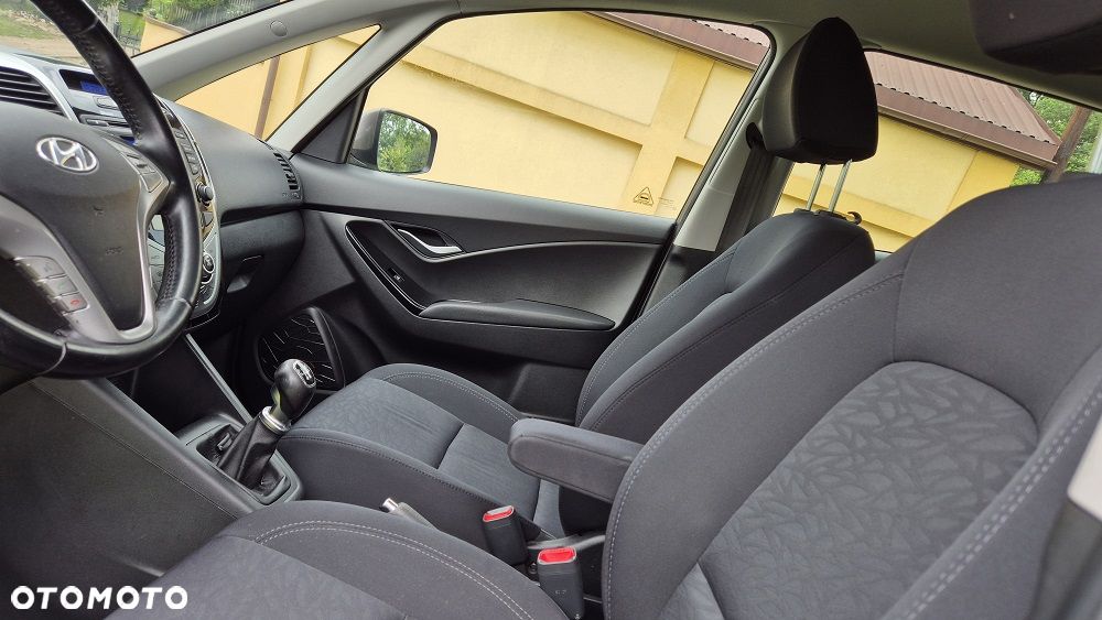 Hyundai ix20 1.4 blue YES Gold - 13