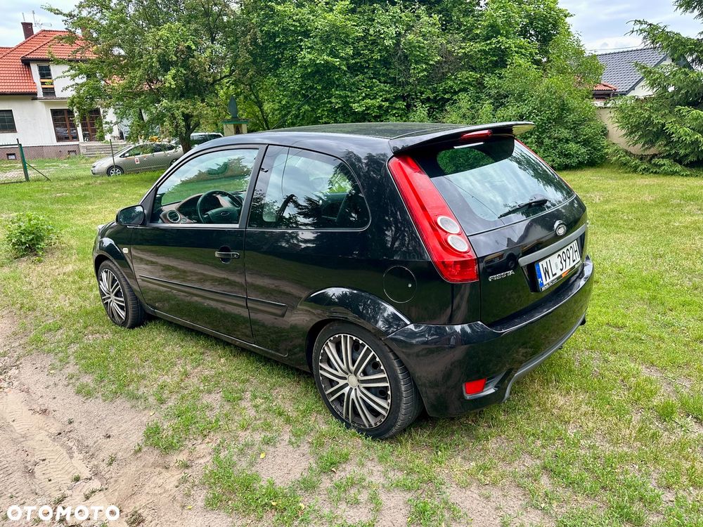 Ford Fiesta 1.6 TDCi Gold X - 3