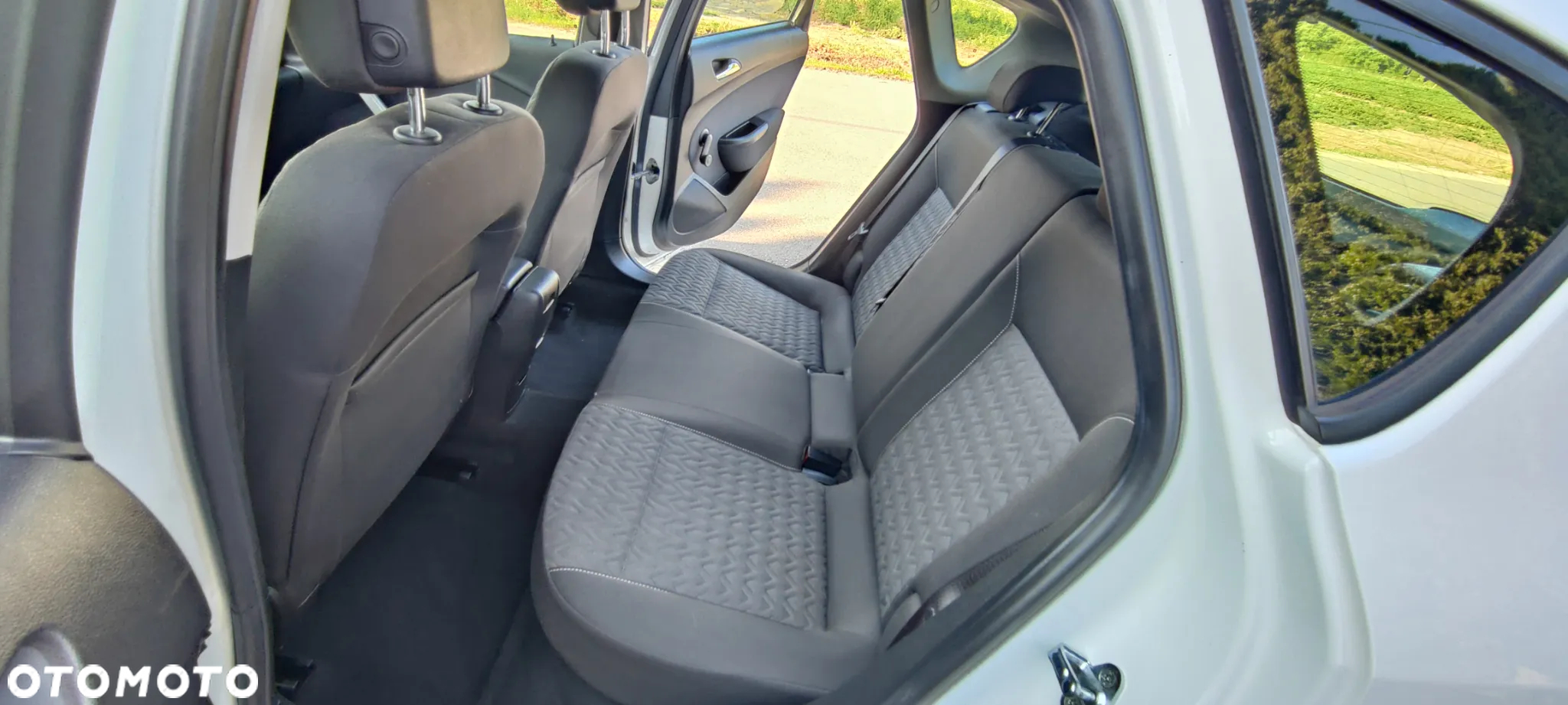 Opel Astra IV 1.4 Active - 21