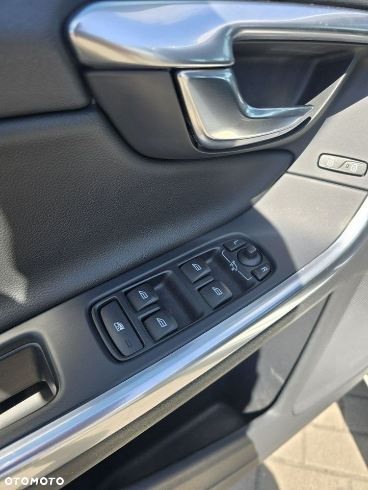 Volvo V60 - 14
