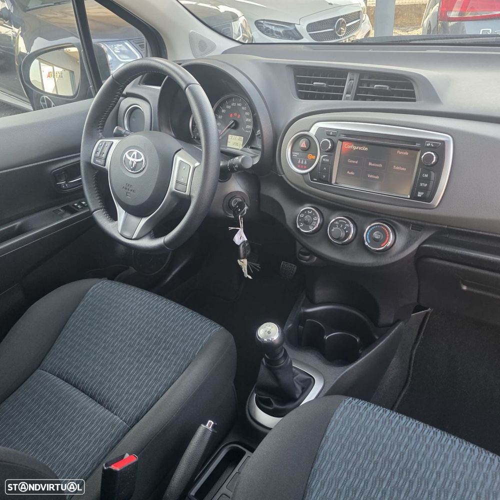Toyota Yaris 1.0 VVT-i ACtive+AC - 26