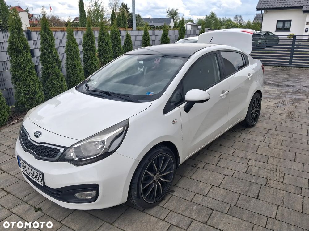 Kia Rio 1.4 M - 3