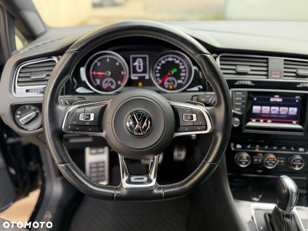 Volkswagen Golf 2.0 TDI (BlueMotion Technology) DSG Highline - 24