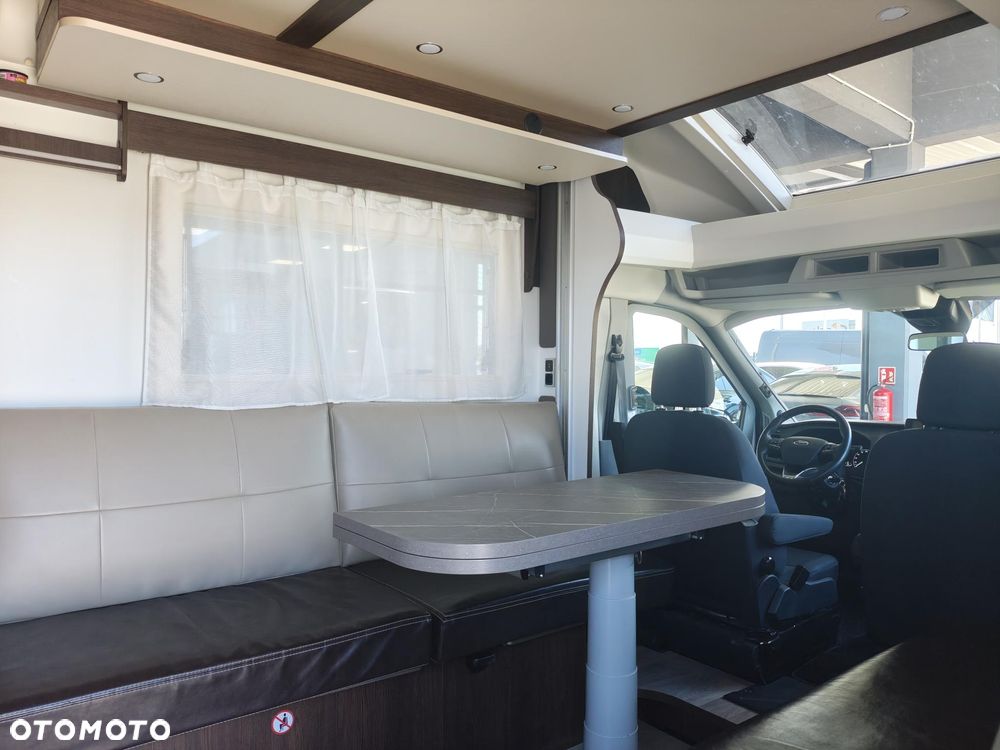 Ford Transit - 17