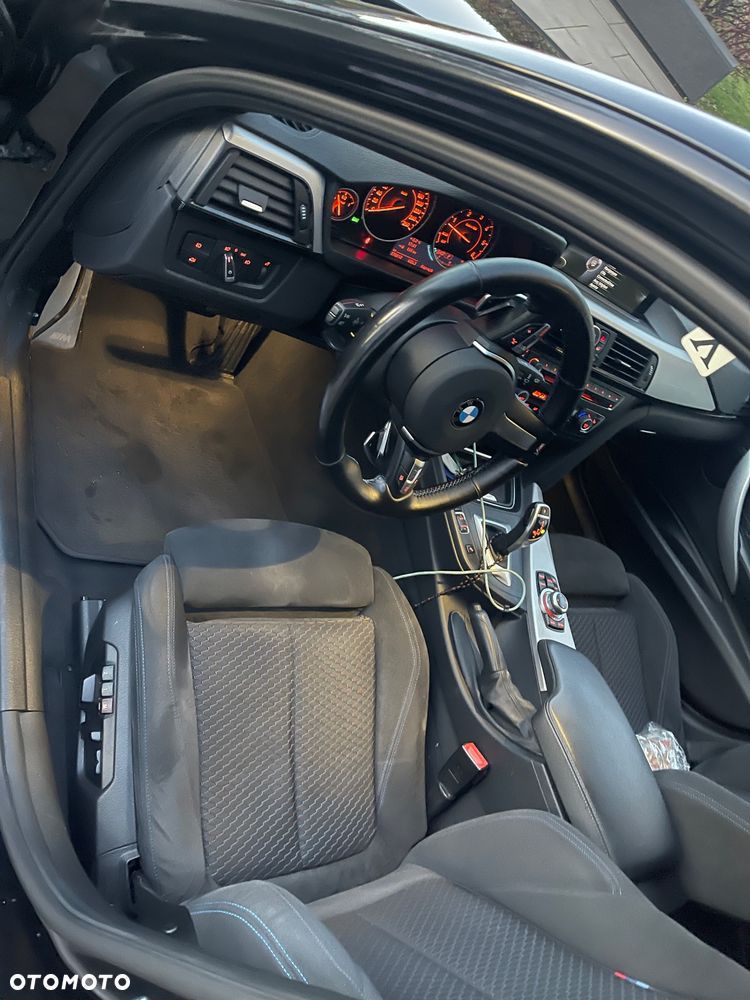 BMW Seria 3 330d - 2